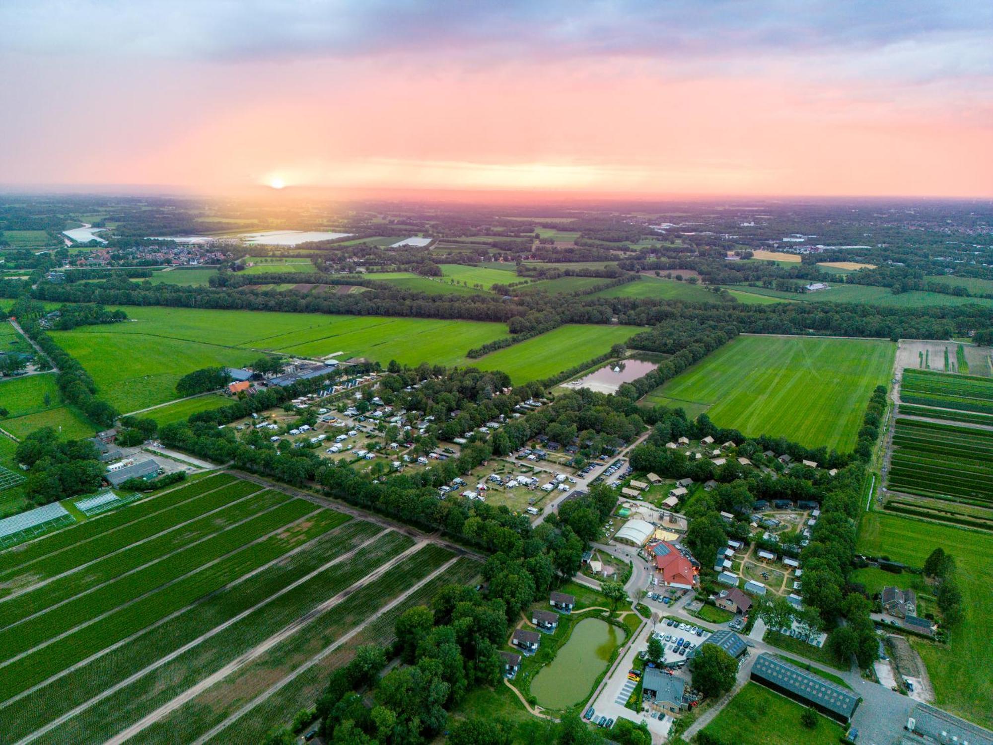 Glamping Twente Hotel Denekamp Exterior foto